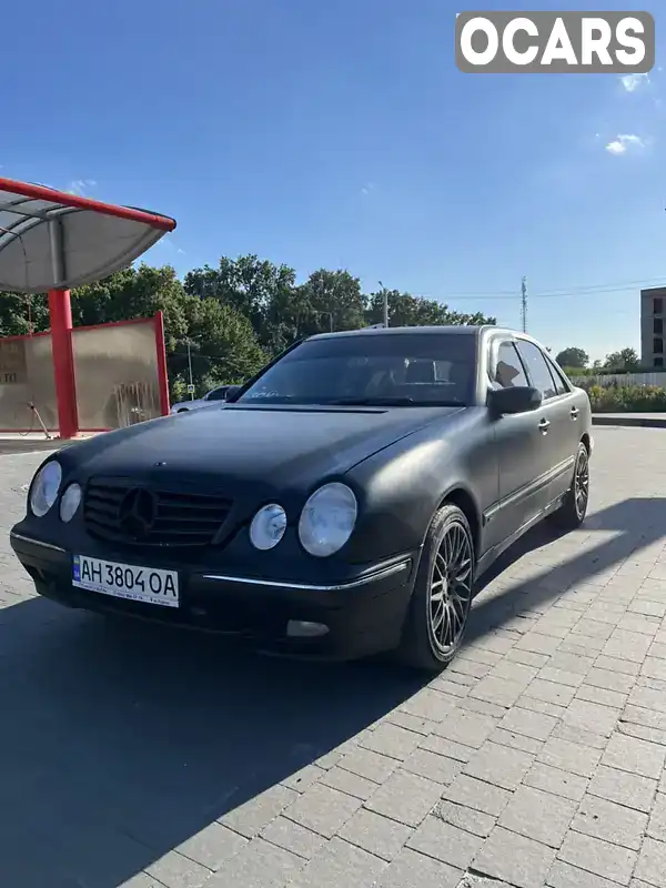 Седан Mercedes-Benz E-Class 1999 2 л. Ручна / Механіка обл. Львівська, Новояворівськ - Фото 1/12