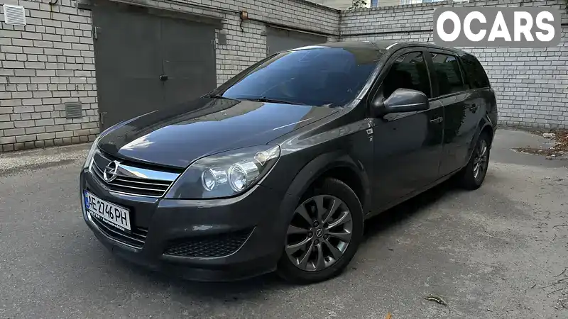 W0L0AHL35A5056838 Opel Astra 2010 Універсал 1.6 л. Фото 1