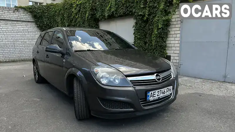 W0L0AHL35A5056838 Opel Astra 2010 Универсал 1.6 л. Фото 2