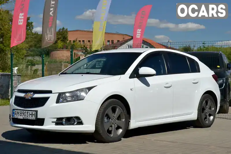 Хетчбек Chevrolet Cruze 2011 1.6 л. Ручна / Механіка обл. Житомирська, Бердичів - Фото 1/21