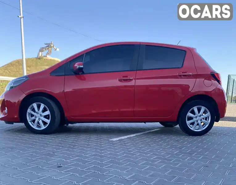 Хетчбек Toyota Yaris 2015 1.33 л. Варіатор обл. Миколаївська, Нова Одеса - Фото 1/9