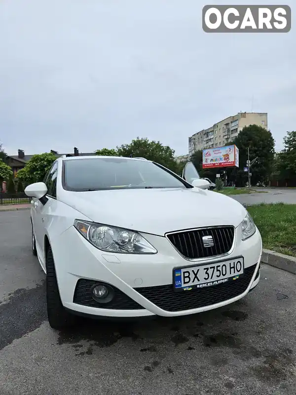 Хетчбек SEAT Ibiza 2011 1.2 л. Ручна / Механіка обл. Хмельницька, Хмельницький - Фото 1/13