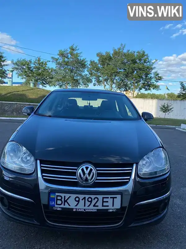 Седан Volkswagen Jetta 2008 1.6 л. Ручна / Механіка обл. Рівненська, Вараш (Кузнецовськ) - Фото 1/21