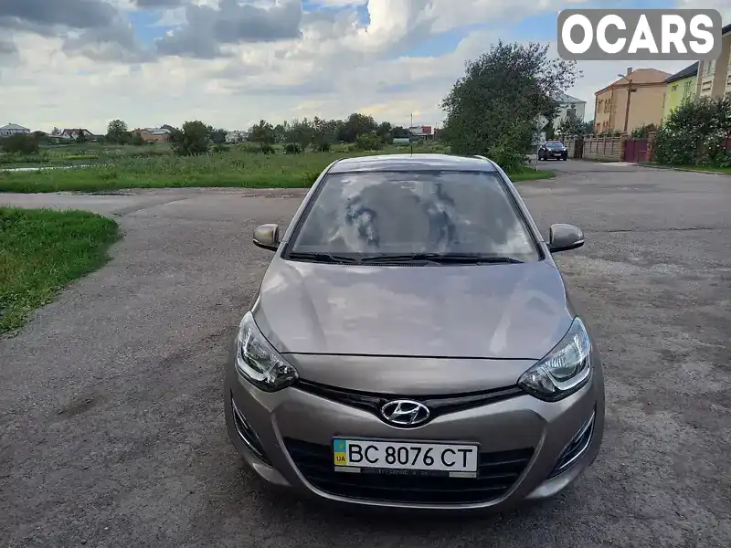 Хетчбек Hyundai i20 2012 1.4 л. Ручна / Механіка обл. Львівська, Львів - Фото 1/15