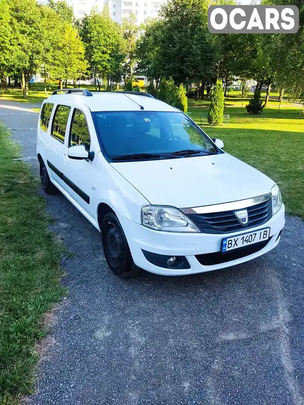 Седан Dacia Logan 2010 1.6 л. Ручна / Механіка обл. Хмельницька, Хмельницький - Фото 1/21