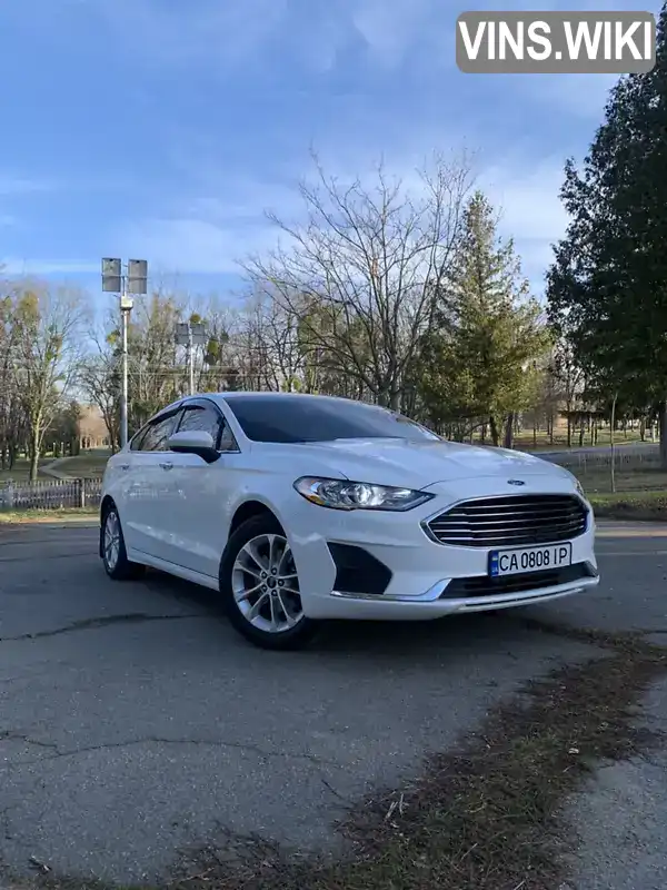 Седан Ford Fusion 2018 2.49 л. Автомат обл. Черкасская, Умань - Фото 1/9