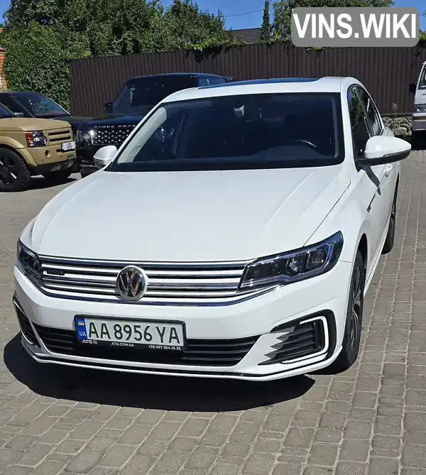 Седан Volkswagen e-Bora 2020 null_content л. Автомат обл. Київська, Київ - Фото 1/10