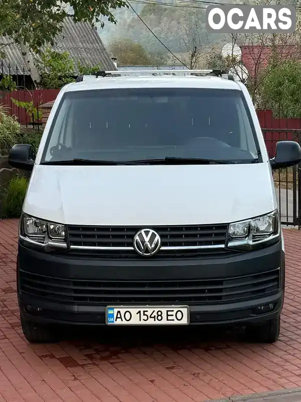 Минивэн Volkswagen Transporter 2016 1.97 л. Ручная / Механика обл. Закарпатская, Тячев - Фото 1/9