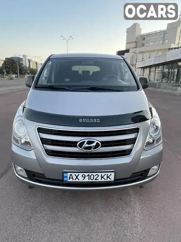 Мінівен Hyundai H-1 2016 2.5 л. Ручна / Механіка обл. Харківська, Харків - Фото 1/16