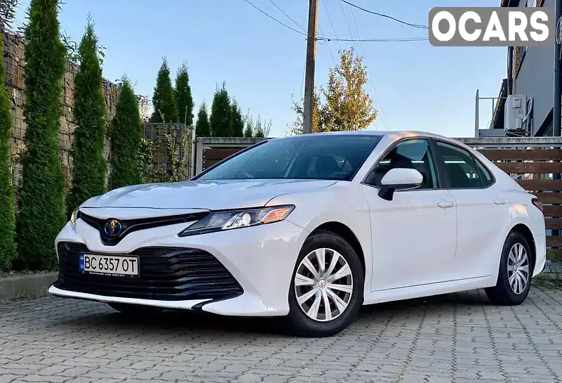 Седан Toyota Camry 2018 2.49 л. Варіатор обл. Львівська, Стрий - Фото 1/21