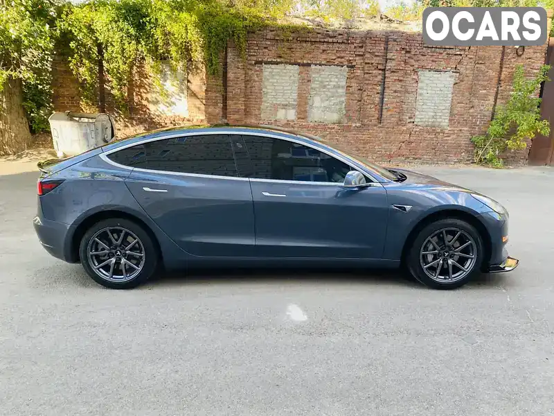 5YJ3E1EA5LF658117 Tesla Model 3 2020 Седан  Фото 3