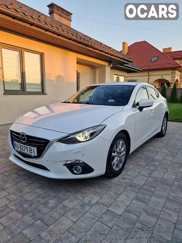 Седан Mazda 3 2016 1.5 л. Автомат обл. Закарпатська, Ужгород - Фото 1/21