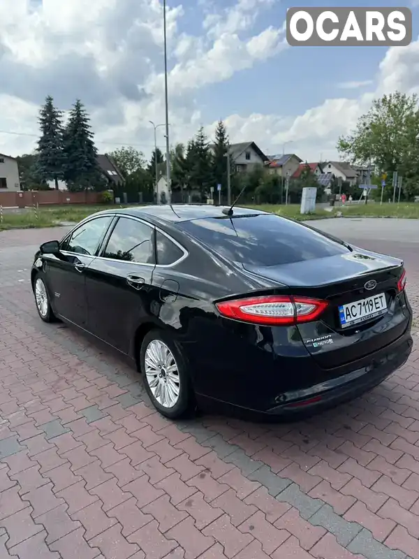 Седан Ford Fusion 2015 2 л. Варіатор обл. Волинська, Луцьк - Фото 1/21