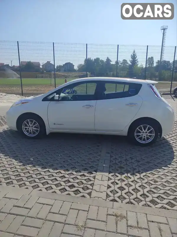 1N4AZ0CP8GC301620 Nissan Leaf 2015 Хетчбек  Фото 1