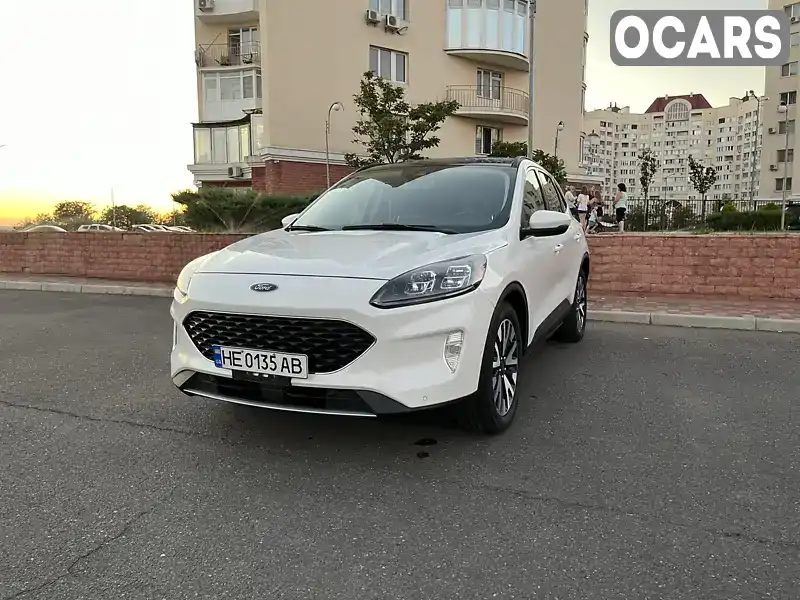 Позашляховик / Кросовер Ford Escape 2020 2.49 л. Варіатор обл. Миколаївська, Миколаїв - Фото 1/21