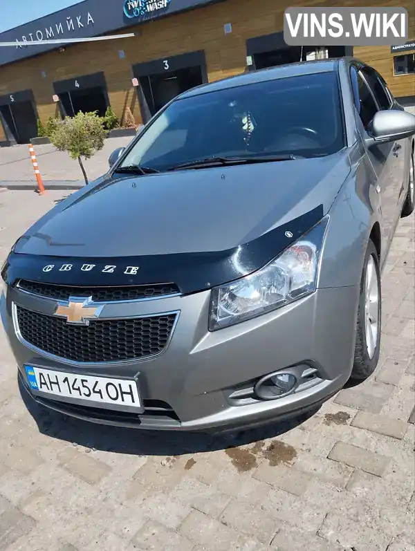 Седан Chevrolet Cruze 2011 1.8 л. Автомат обл. Дніпропетровська, Верхньодніпровськ - Фото 1/12