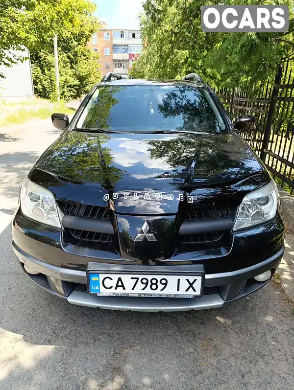 Позашляховик / Кросовер Mitsubishi Outlander 2006 2 л. Ручна / Механіка обл. Черкаська, Умань - Фото 1/21