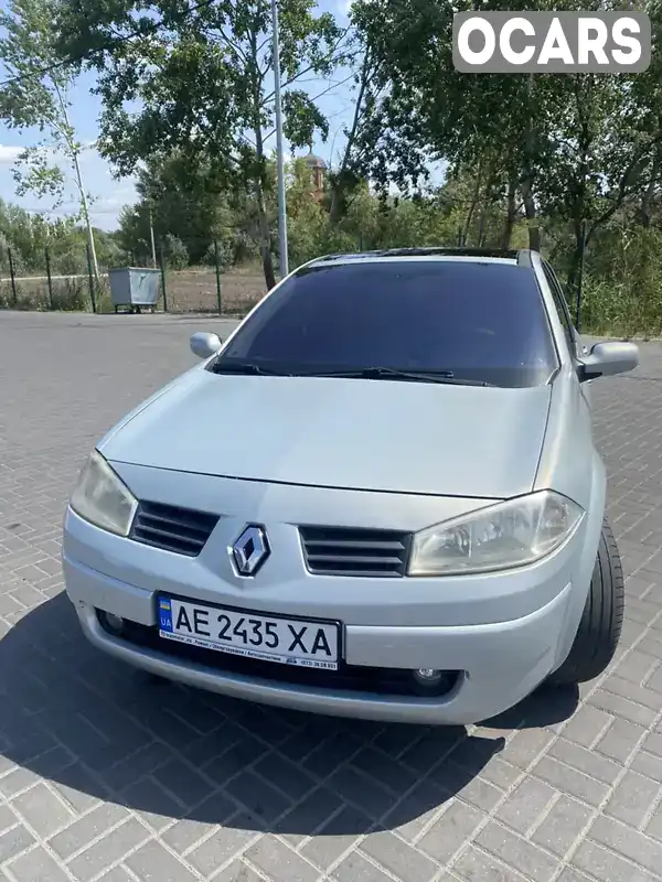 Хетчбек Renault Megane 2004 2 л. Ручна / Механіка обл. Дніпропетровська, Дніпро (Дніпропетровськ) - Фото 1/21