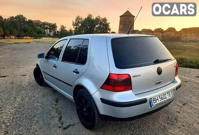 Хетчбек Volkswagen Golf 2000 1.6 л. Ручна / Механіка обл. Одеська, Білгород-Дністровський - Фото 1/14