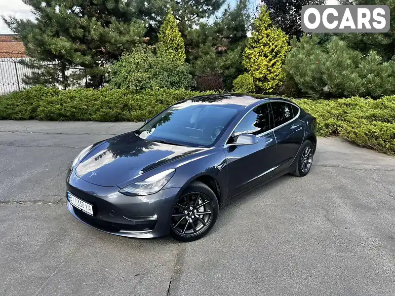 Седан Tesla Model 3 2018 null_content л. Автомат обл. Полтавська, Полтава - Фото 1/21