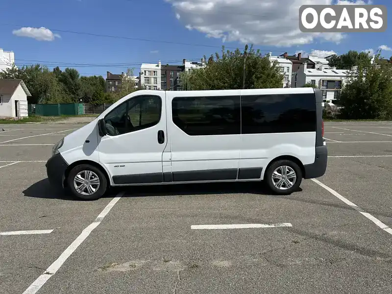 Седан Nissan Primastar 2005 2.5 л. Ручна / Механіка обл. Київська, Київ - Фото 1/21