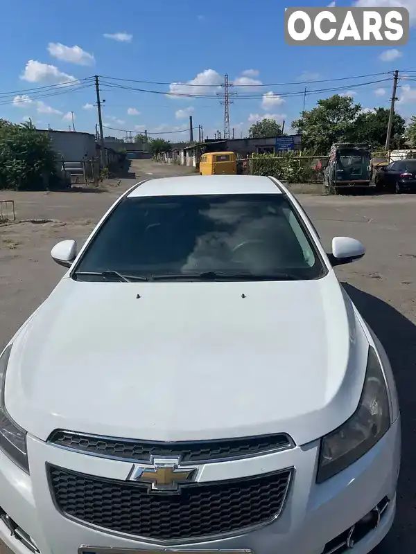 Седан Chevrolet Cruze 2015 1.8 л. Автомат обл. Запорізька, Запоріжжя - Фото 1/9