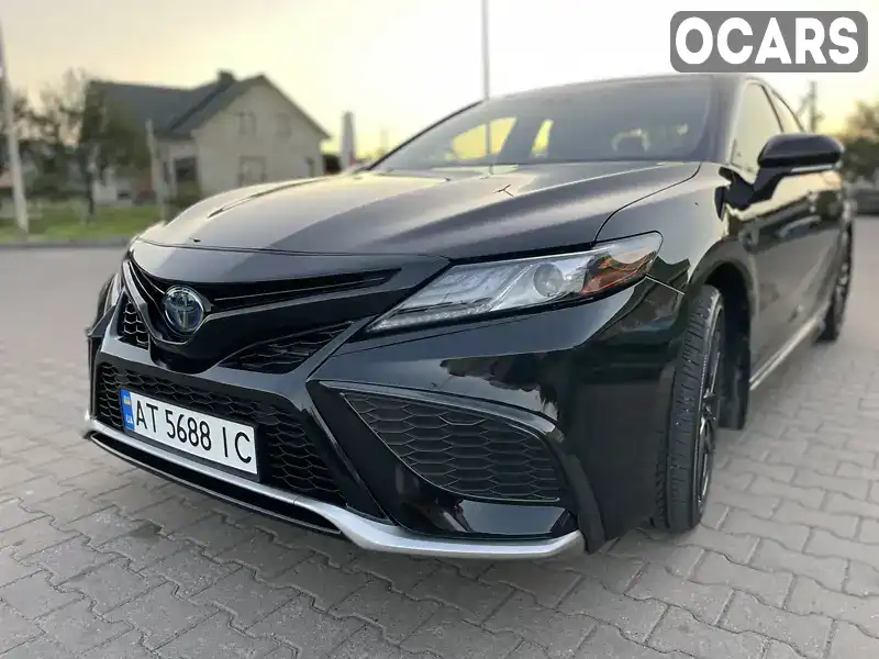 Седан Toyota Camry 2022 2.49 л. Автомат обл. Івано-Франківська, Івано-Франківськ - Фото 1/17