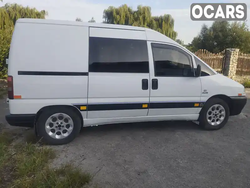 ZFA22000086012219 Fiat Scudo 2003 Минивэн 2 л. Фото 2