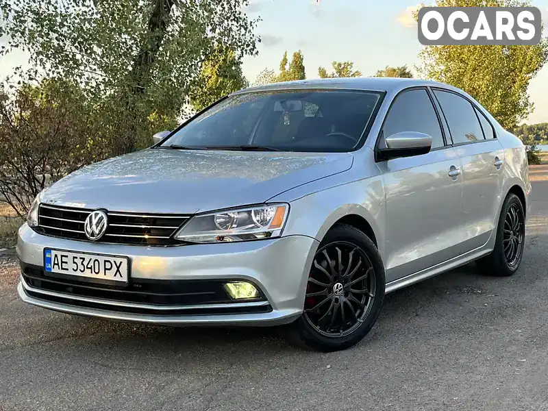 Седан Volkswagen Jetta 2015 1.98 л. Автомат обл. Дніпропетровська, Кам'янське (Дніпродзержинськ) - Фото 1/21