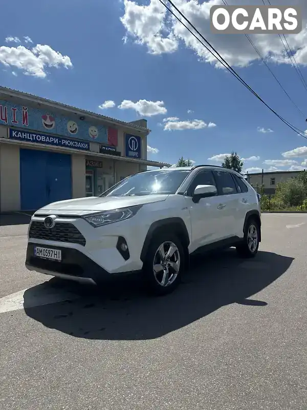 Позашляховик / Кросовер Toyota RAV4 2020 2.49 л. Варіатор обл. Київська, Софіївська Борщагівка - Фото 1/16