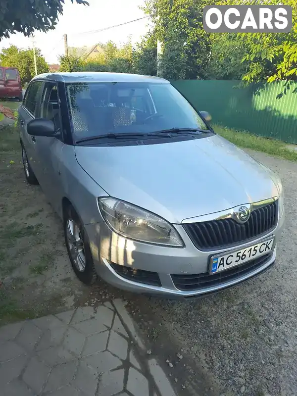 Універсал Skoda Fabia 2011 1.6 л. Ручна / Механіка обл. Волинська, Луцьк - Фото 1/21