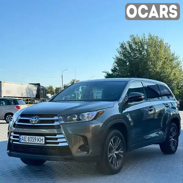 Позашляховик / Кросовер Toyota Highlander 2017 2.67 л. Автомат обл. Вінницька, Вінниця - Фото 1/21