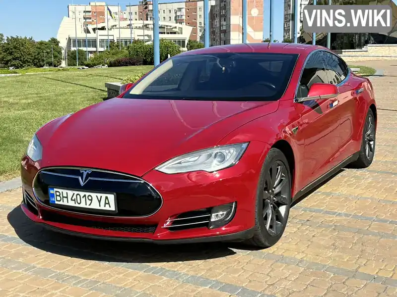 5YJSA1CN9DFP09780 Tesla Model S 2013 Ліфтбек  Фото 1