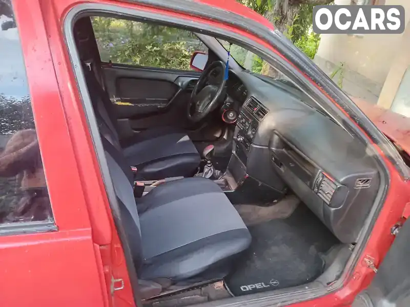 Седан Opel Vectra 1991 1.8 л. Ручна / Механіка обл. Черкаська, Золотоноша - Фото 1/9