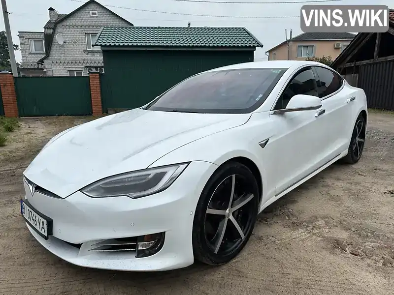 Ліфтбек Tesla Model S 2017 null_content л. обл. Київська, Київ - Фото 1/15