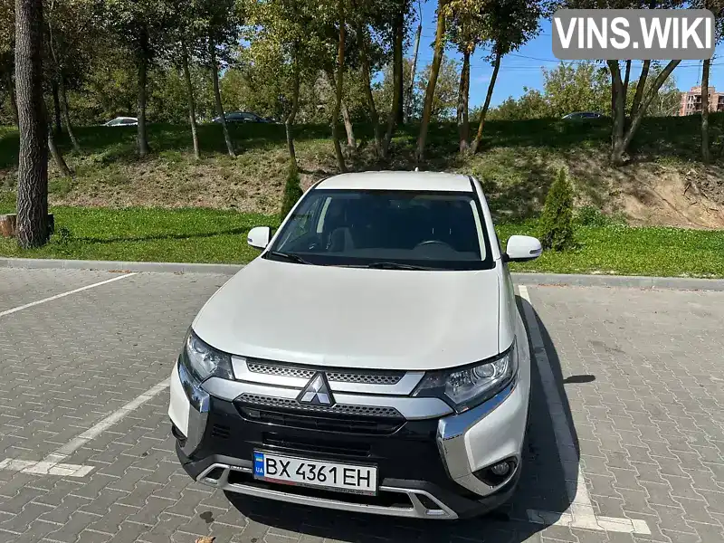 Позашляховик / Кросовер Mitsubishi Outlander 2020 2 л. Варіатор обл. Хмельницька, Хмельницький - Фото 1/21