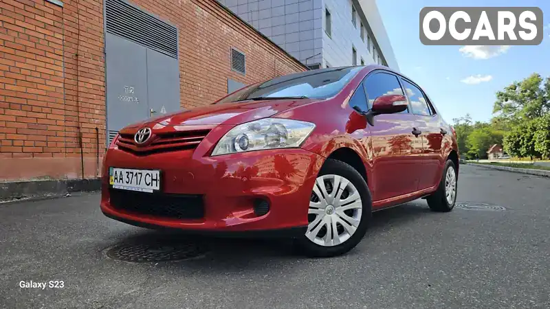 Хэтчбек Toyota Auris 2010 1.6 л. Автомат обл. Киевская, Киев - Фото 1/21