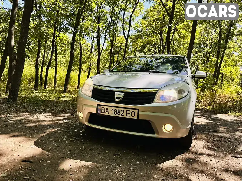 Хетчбек Dacia Sandero 2008 1.39 л. Ручна / Механіка обл. Кіровоградська, Кропивницький (Кіровоград) - Фото 1/17