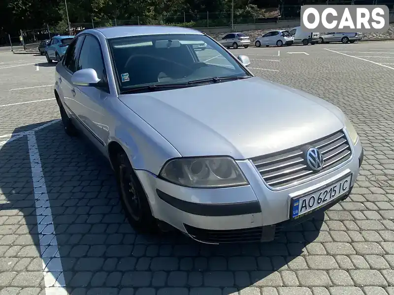 Седан Volkswagen Passat 2004 1.9 л. Ручна / Механіка обл. Закарпатська, Ужгород - Фото 1/21