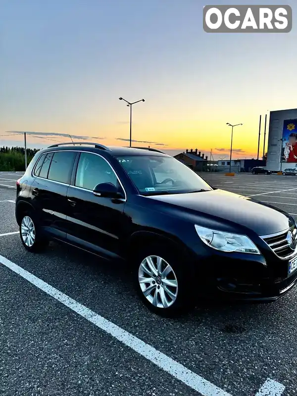 Позашляховик / Кросовер Volkswagen Tiguan 2008 1.97 л. Автомат обл. Чернівецька, Чернівці - Фото 1/17