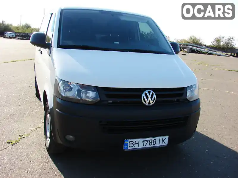 Фургон Volkswagen Transporter 2014 2 л. Ручна / Механіка обл. Одеська, Одеса - Фото 1/21