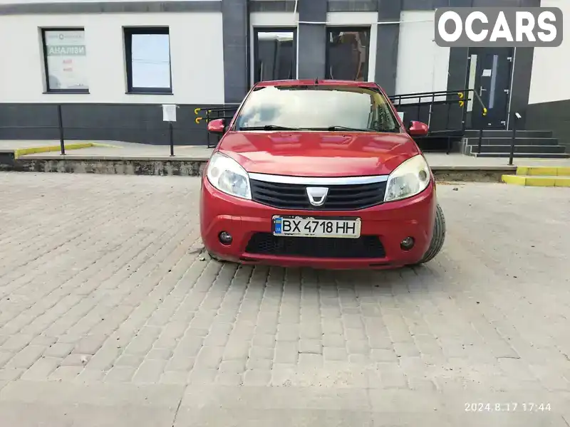 Хетчбек Dacia Sandero 2010 1.39 л. Ручна / Механіка обл. Хмельницька, Кам'янець-Подільський - Фото 1/8