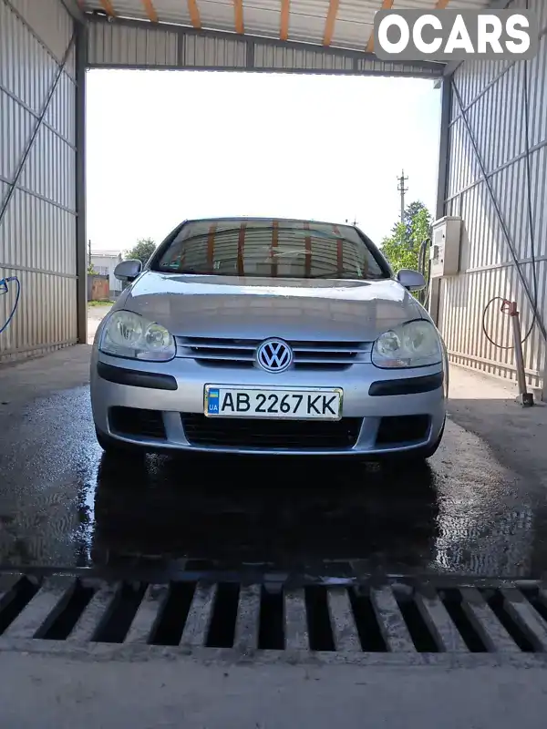 Хетчбек Volkswagen Golf 2004 1.4 л. Ручна / Механіка обл. Вінницька, Козятин - Фото 1/19