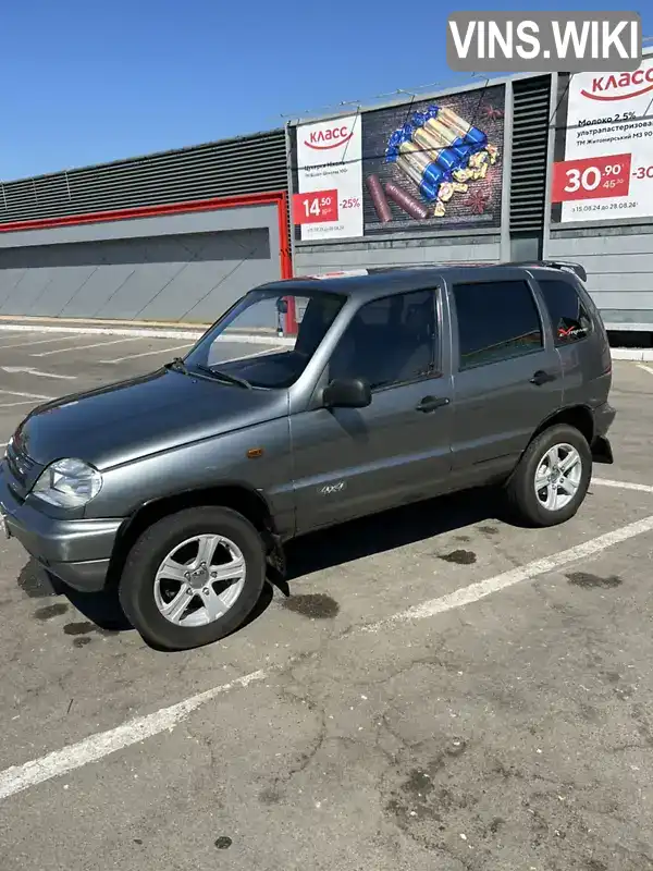 Позашляховик / Кросовер Chevrolet Niva 2006 1.69 л. Ручна / Механіка обл. Харківська, Харків - Фото 1/8