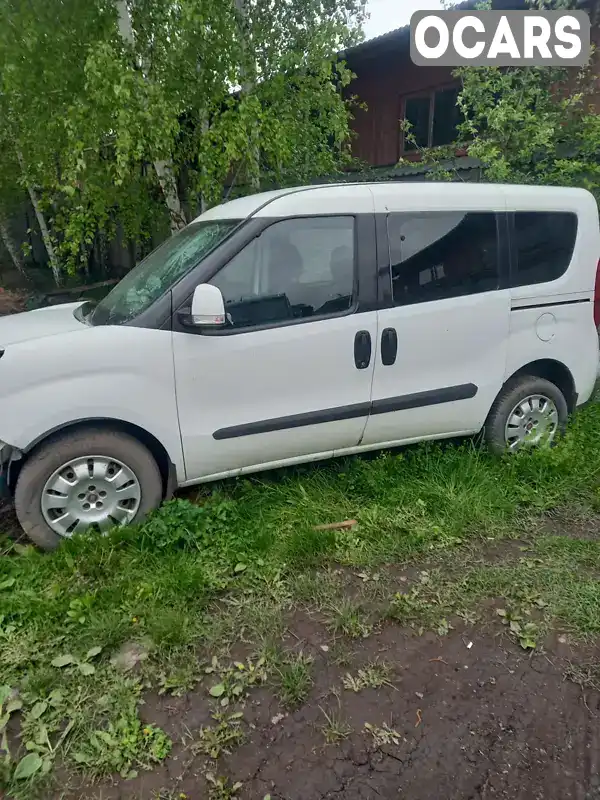 Мінівен Fiat Doblo 2014 1.6 л. Ручна / Механіка обл. Львівська, Червоноград - Фото 1/9