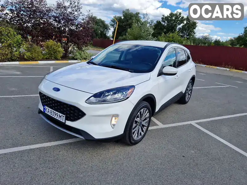 Позашляховик / Кросовер Ford Escape 2021 1.5 л. Автомат обл. Київська, Київ - Фото 1/21