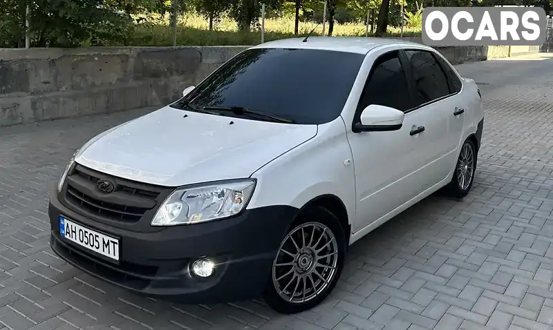 Седан ВАЗ / Lada 2190 Granta 2015 1.6 л. Ручная / Механика обл. Донецкая, Краматорск - Фото 1/21