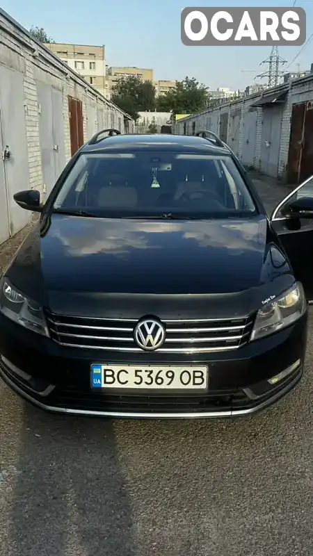 Універсал Volkswagen Passat 2011 1.6 л. Ручна / Механіка обл. Львівська, Львів - Фото 1/12