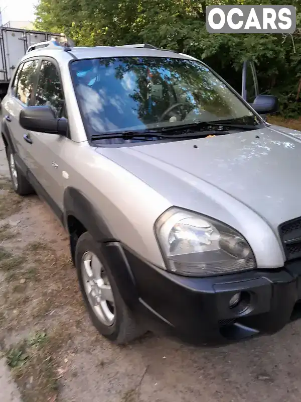 Позашляховик / Кросовер Hyundai Tucson 2007 2 л. Автомат обл. Житомирська, Малин - Фото 1/12