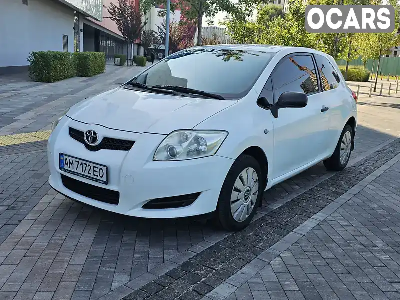 Хетчбек Toyota Auris 2009 1.33 л. Ручна / Механіка обл. Київська, Київ - Фото 1/21